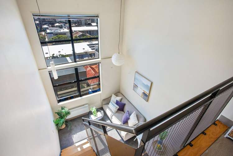 44/29 Webb Street Mount Cook_5