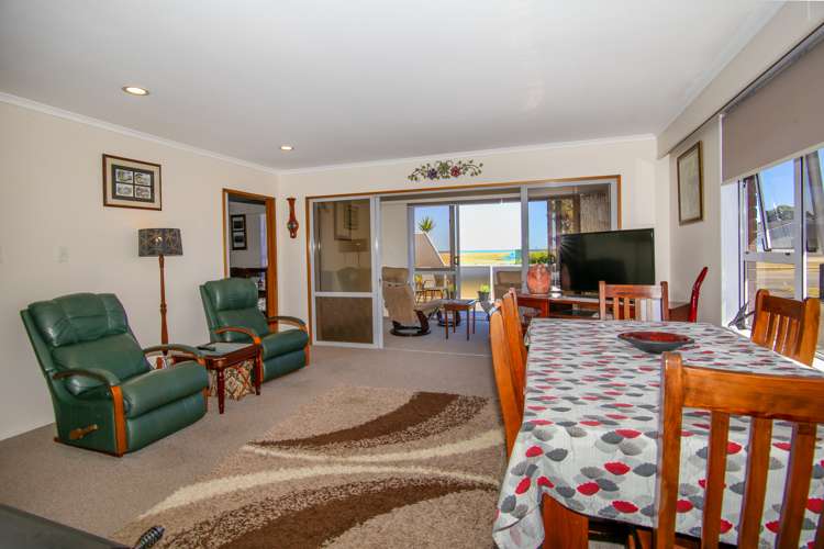 33 Marine Parade Carters Beach_3