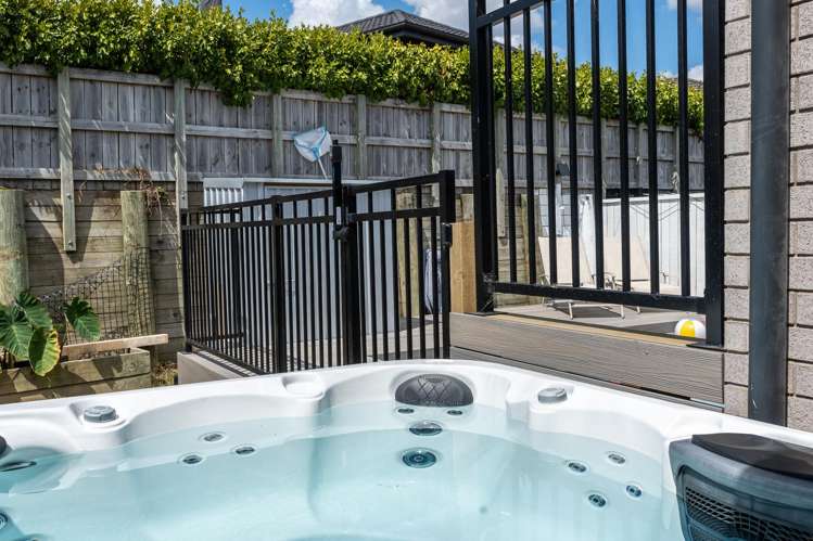 16 Taiatea Drive Baverstock_14