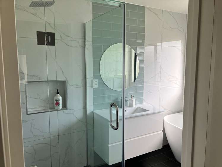 8 Kalberry Place East Tamaki_3