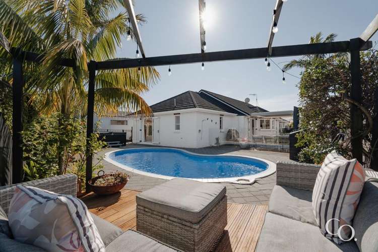 48 Oriental Parade_0