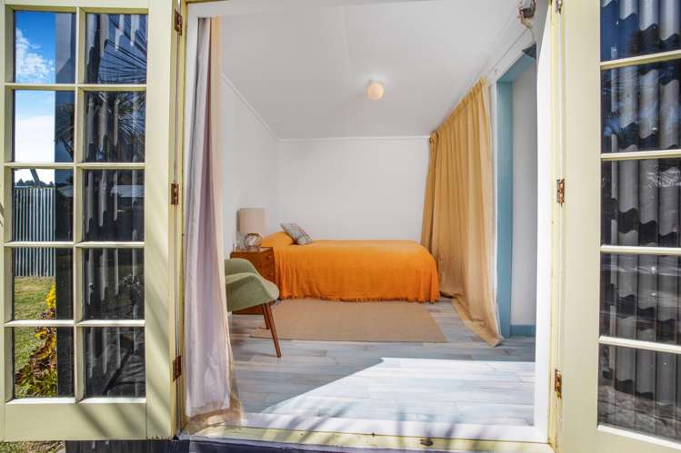 9 Muri Street Aramoana_17