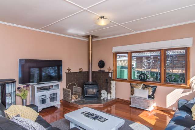 1/23 Kaka Road Raumati Beach_2