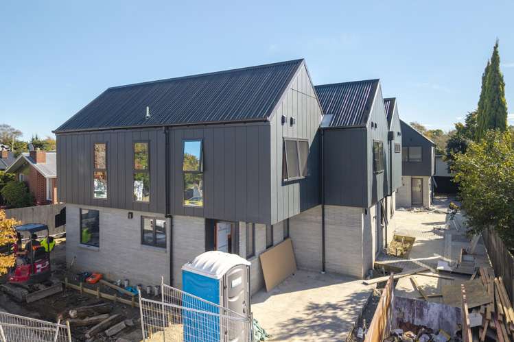 5/12 Newbridge Place_2
