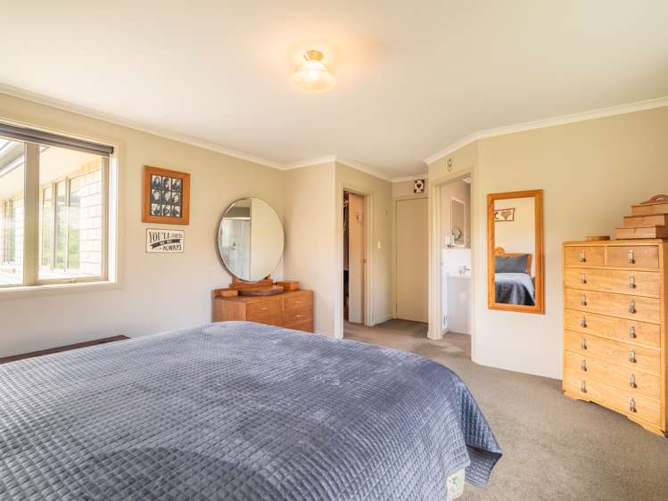 8 Coach Road Fairfield_9