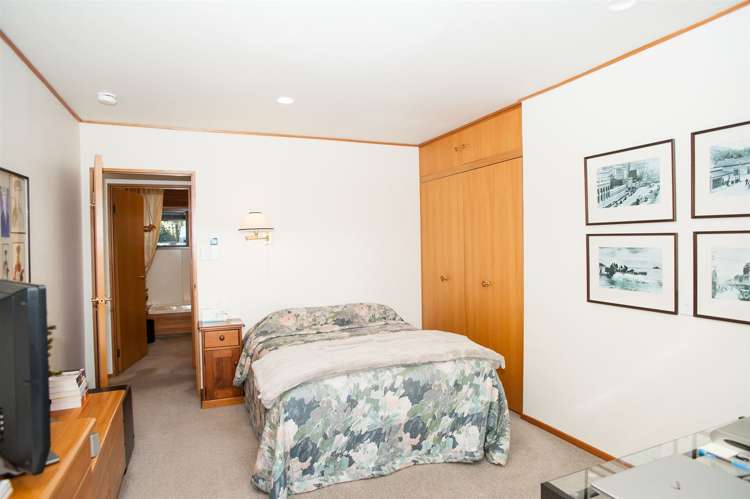 7 Merlincote Crescent Governors Bay_23