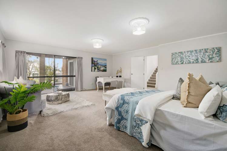 2 Westminster Gardens Unsworth Heights_14