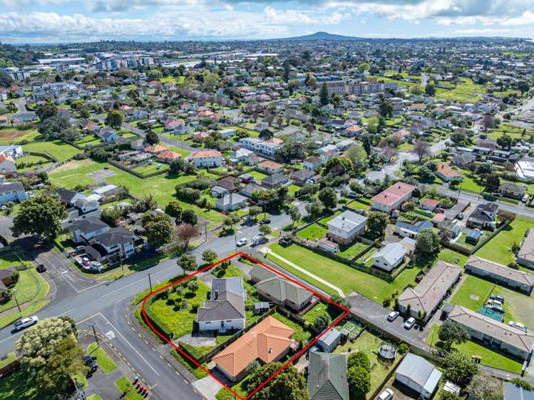1 and 1A Caen Road, 12 and 12A Tripoli Road Panmure_11
