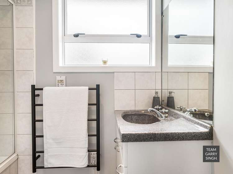 1/15 Alma Crescent Papakura_15