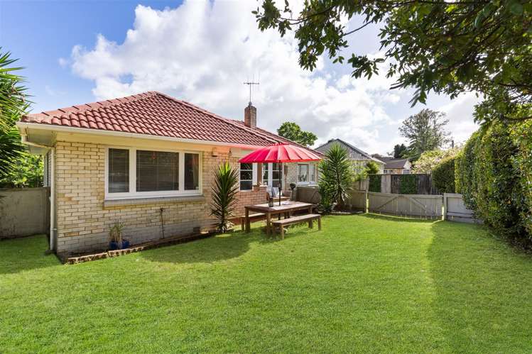 13 Manse Road Pahurehure_0