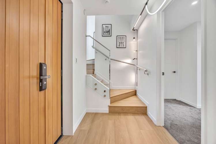 3 Campbell Road Takapuna_10