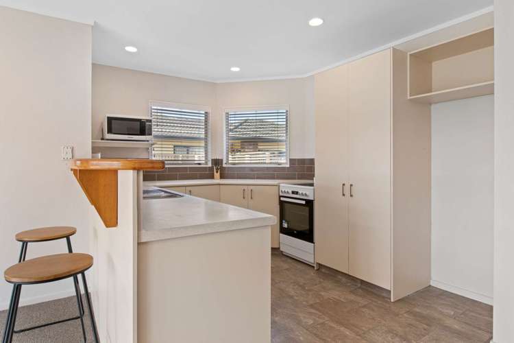 5 Edgewater Grove Whakatane_14