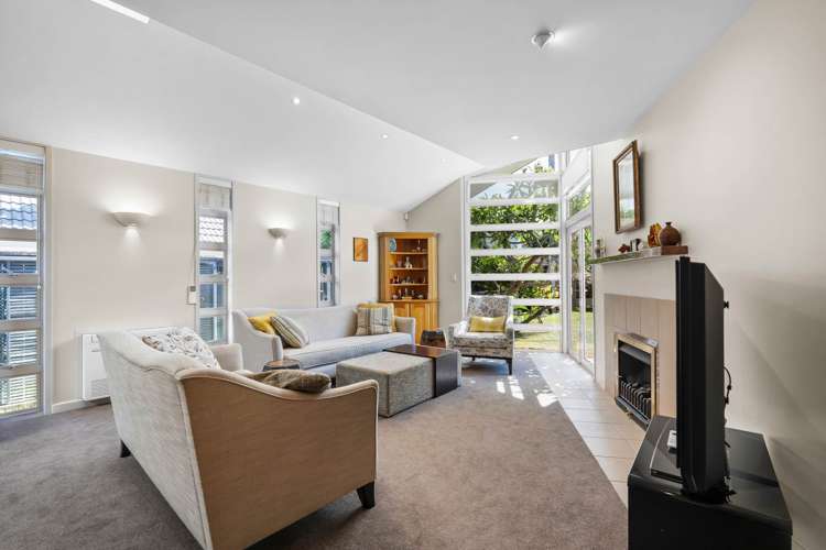 8b Queen Mary Avenue Epsom_5