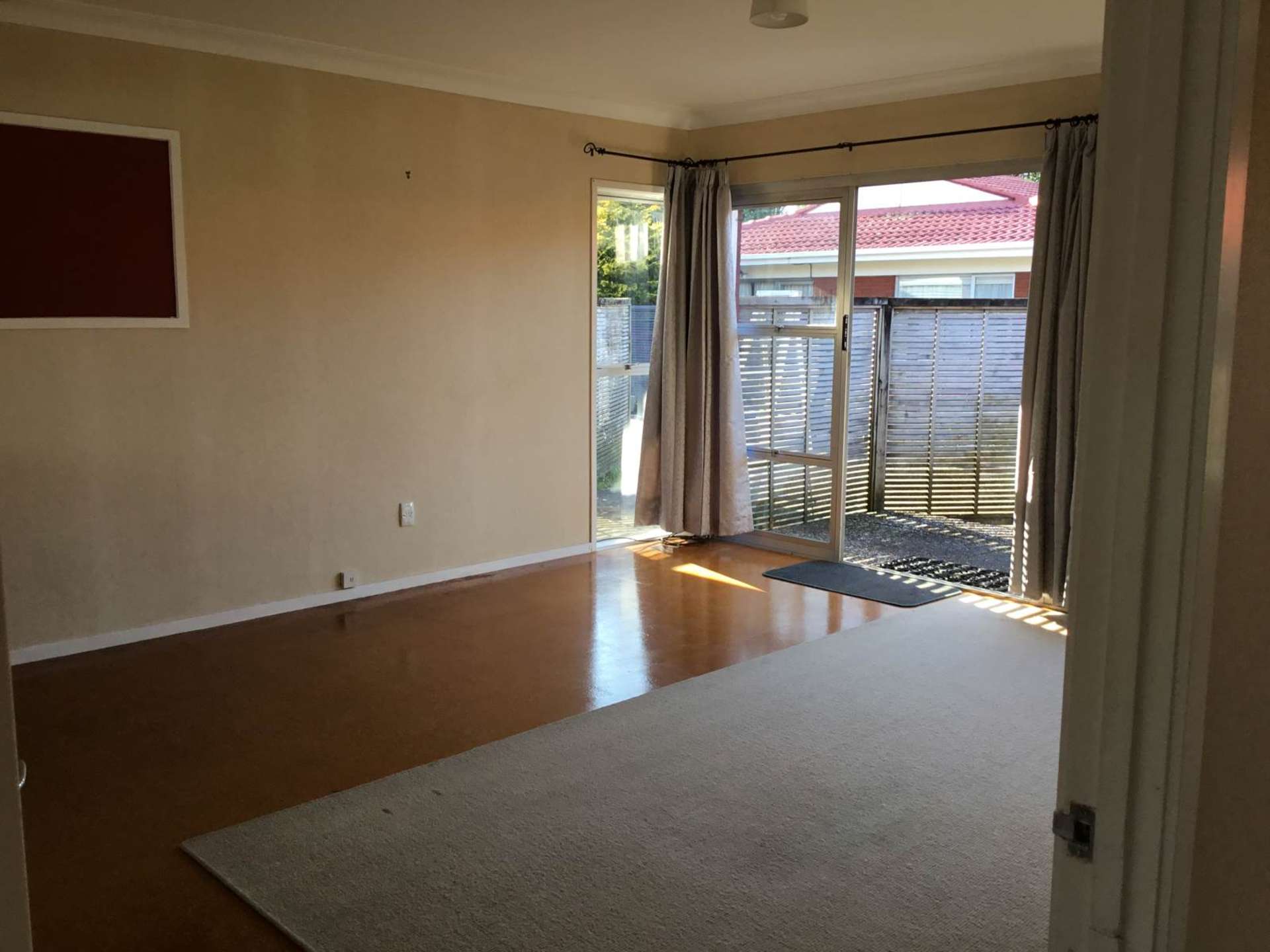 2/83 Moana Avenue One Tree Hill_0