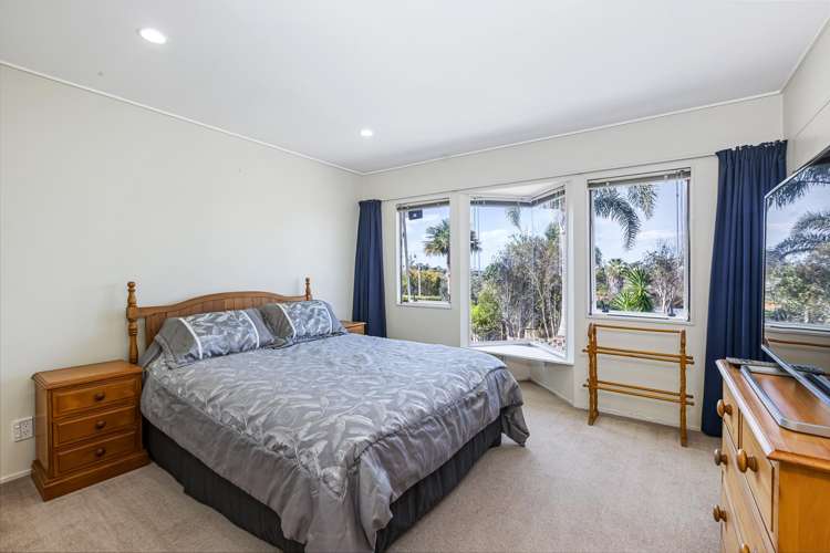 8 Jean Place Stanmore Bay_9