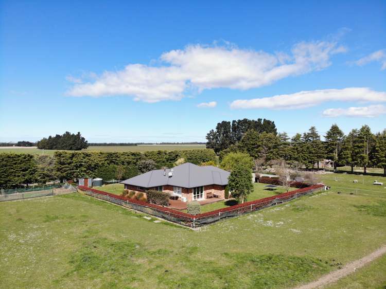 759 Somerton Road Chertsey_18