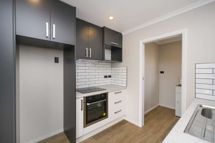 63 Featherston Street Takaro_2