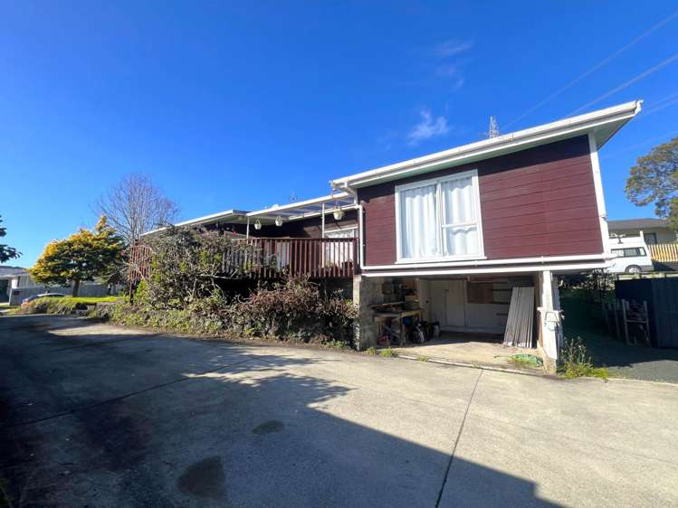 24 Caronia Crescent Lynfield_12