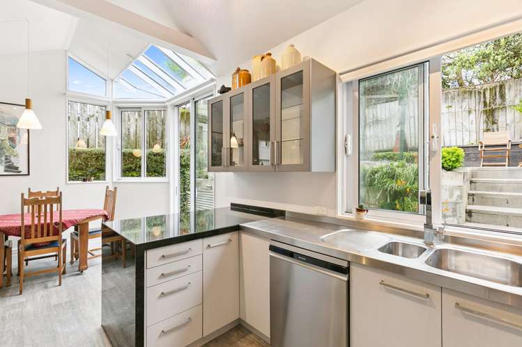 81 Austin Street Mount Victoria_9