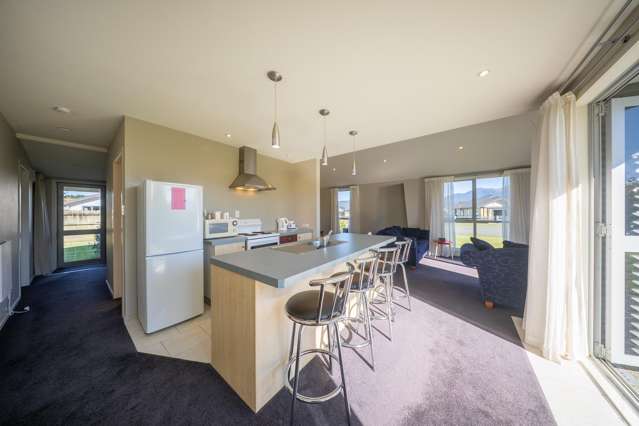 25 Pop Andrew Drive Te Anau_4