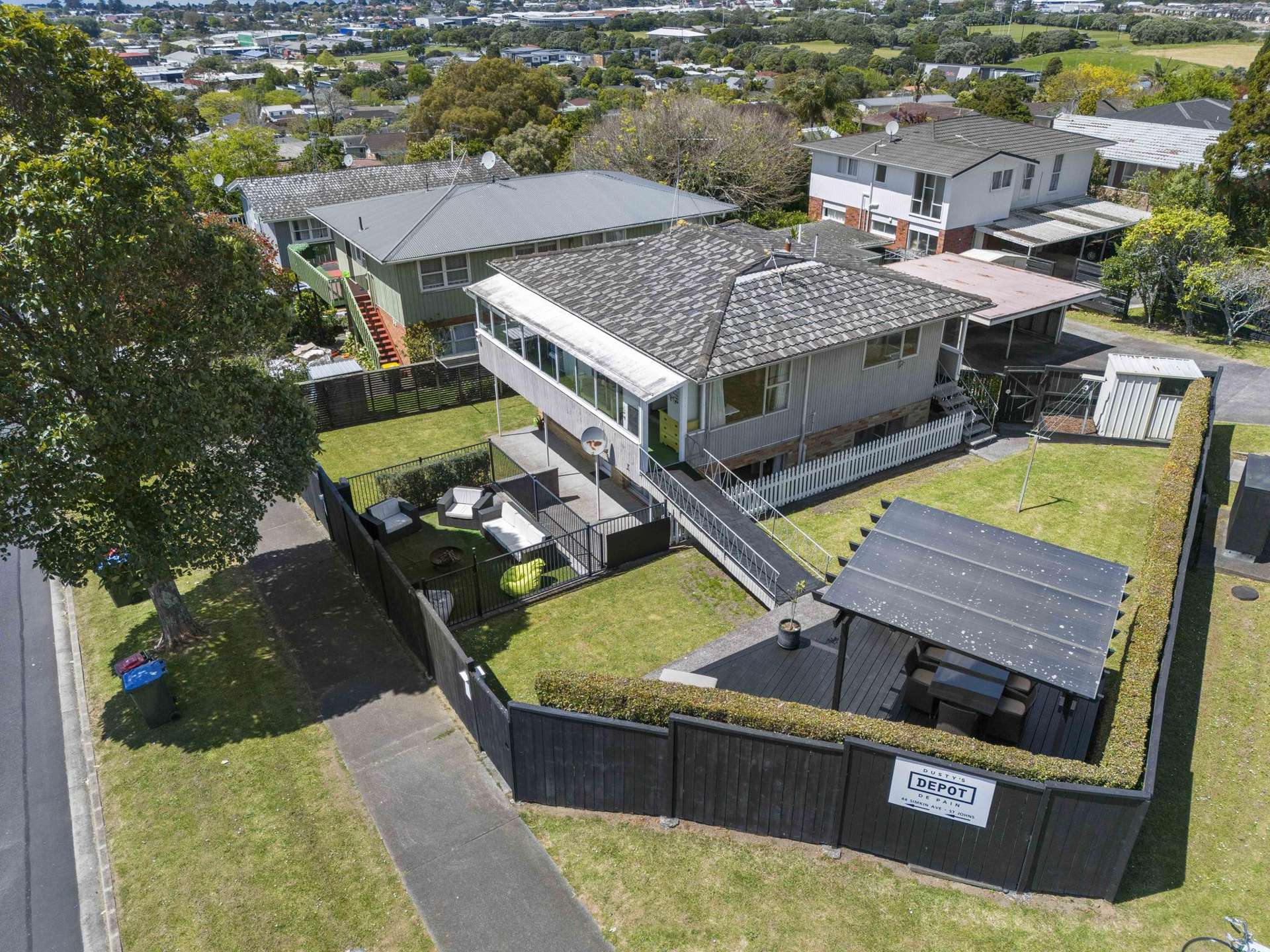 1 Strong Street Saint Johns_0