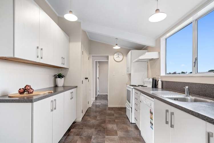 4 Grosmont Terrace Brookfield_8