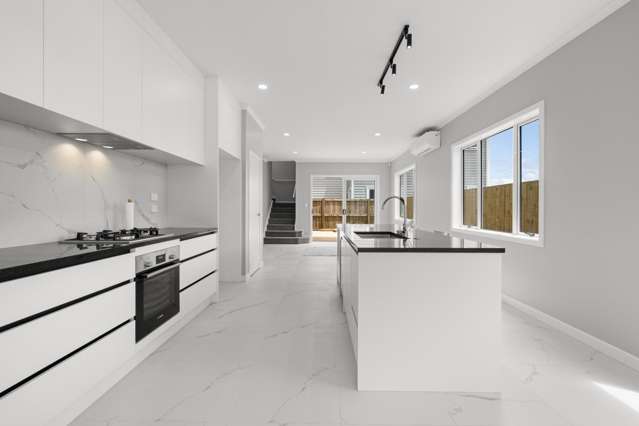 49 McCorquindale Drive 2743_4