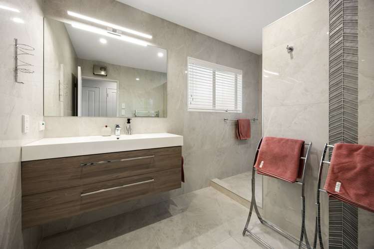 6 Longford Court Forest Lake_10