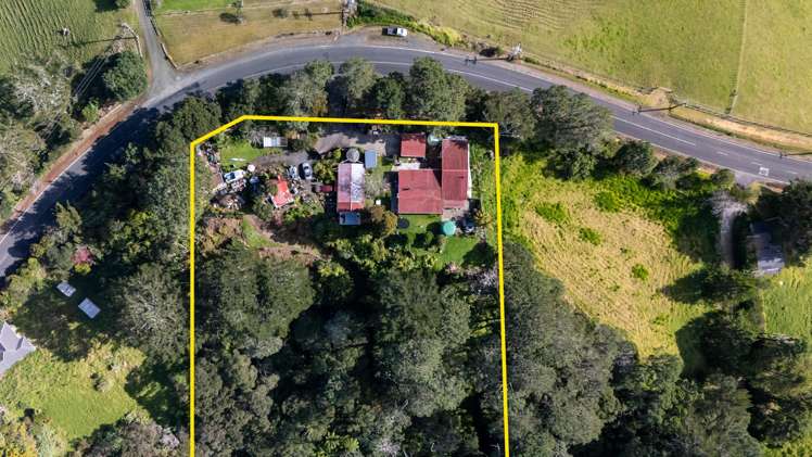 225 Red Hills Road Henderson_10