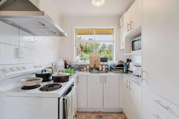 21A Kowhai Street Hamilton Lake_23