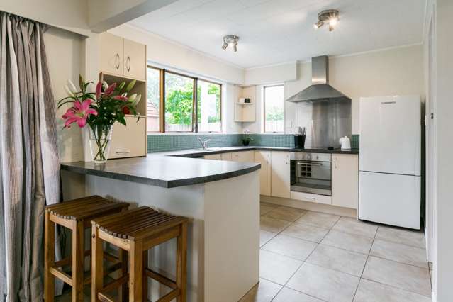 16 Ngarimu Crescent Taradale_3