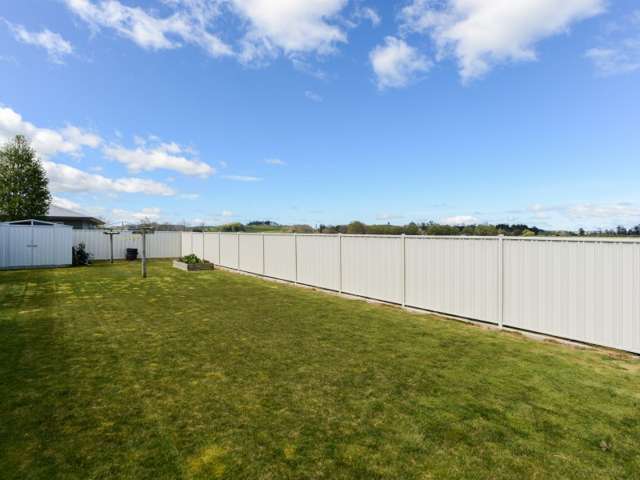 6 Highgrove Place Waipukurau and Surrounds_2