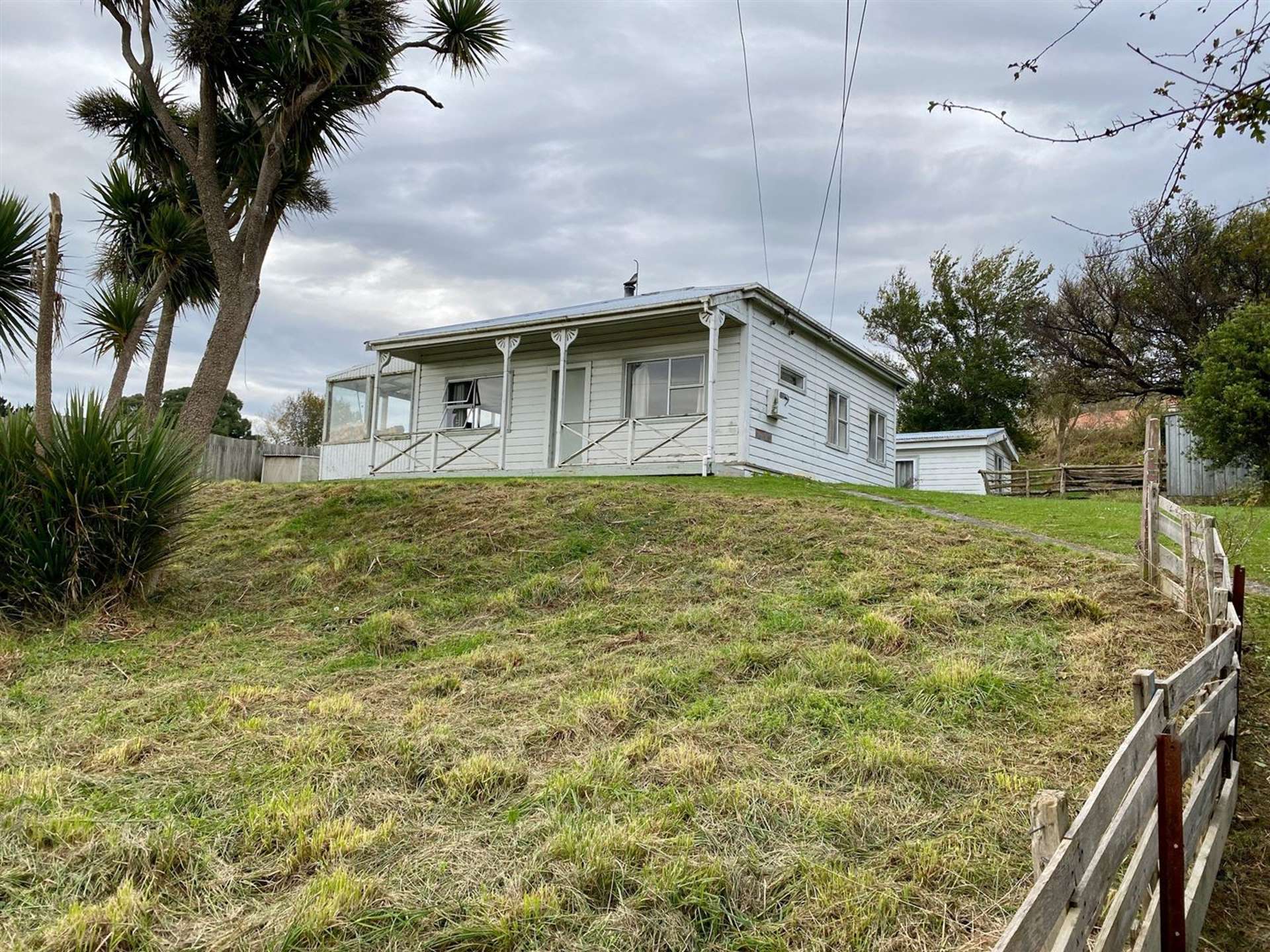 19 Hill Street Purakaunui Inlet Dunedin City Houses for Sale