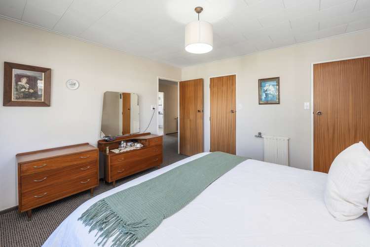 30b Holland Street Glenholme_10