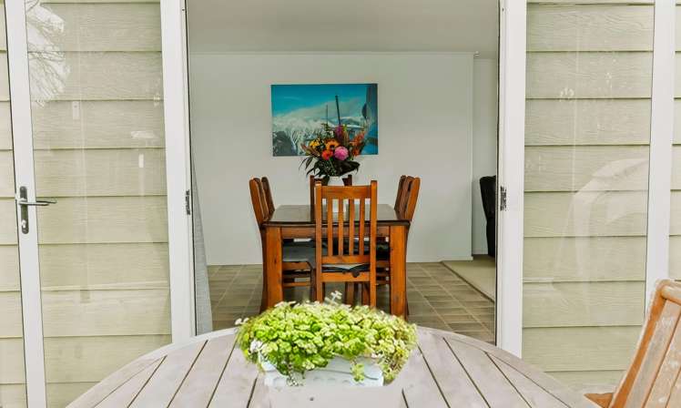 8 Coates Lane Te Poi_7