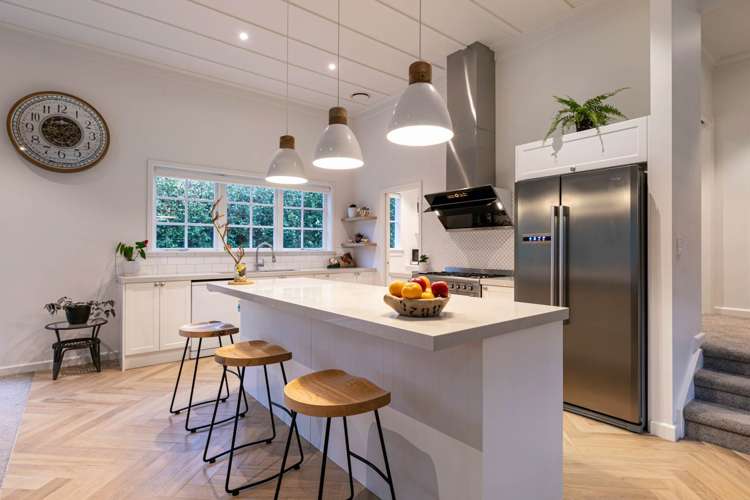 33 Outlook Road Greenhithe_8