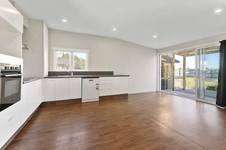 5 Main North Road Woodend_4