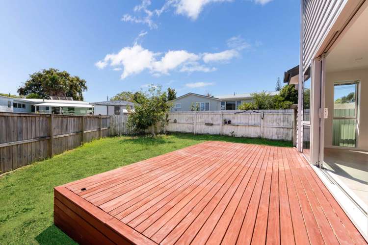 22C Buscomb Avenue Henderson_22