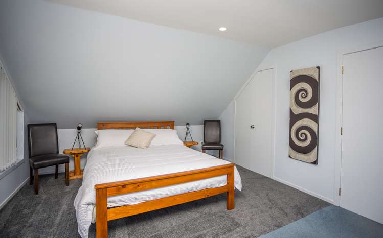 15 Sirrah Street Okitu_8