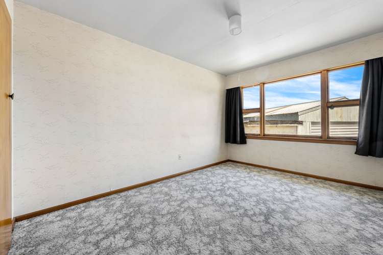 57 Amesbury Road Sefton_10