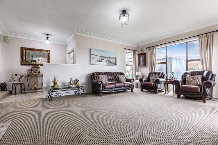 106 Everglade Drive Totara Heights_3