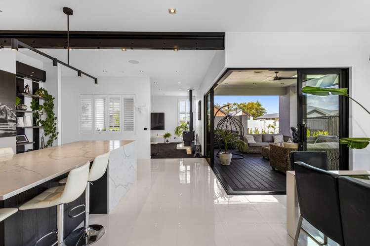 1 Moraine Street Lincoln_6