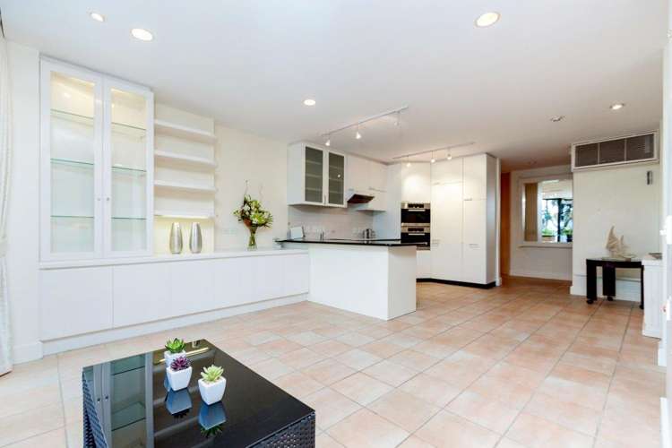 2/47 Tamaki Drive Mission Bay_9