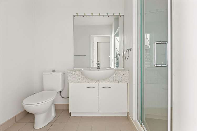 3j/5 Charlotte Street Eden Terrace_5