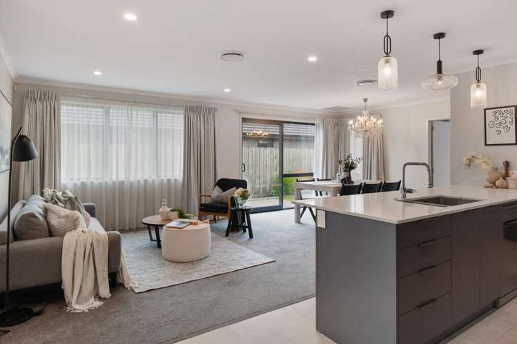 242 Vaughan Road Owhata_1