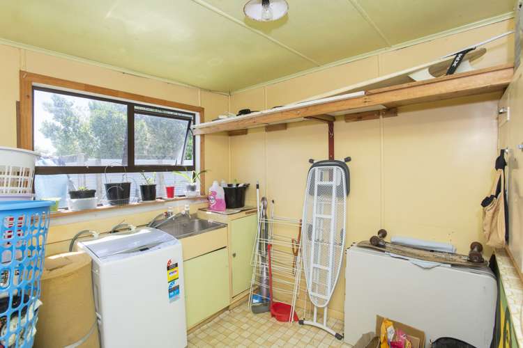 8 Waverley Street Elgin_12