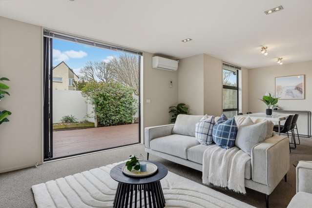 A Parkside Four-bedroom Home in Linden Grove