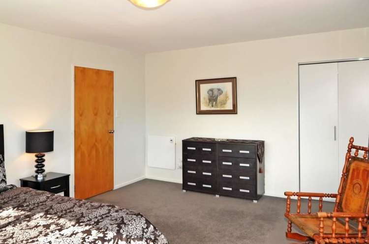 68 Hazel Avenue Caversham_12