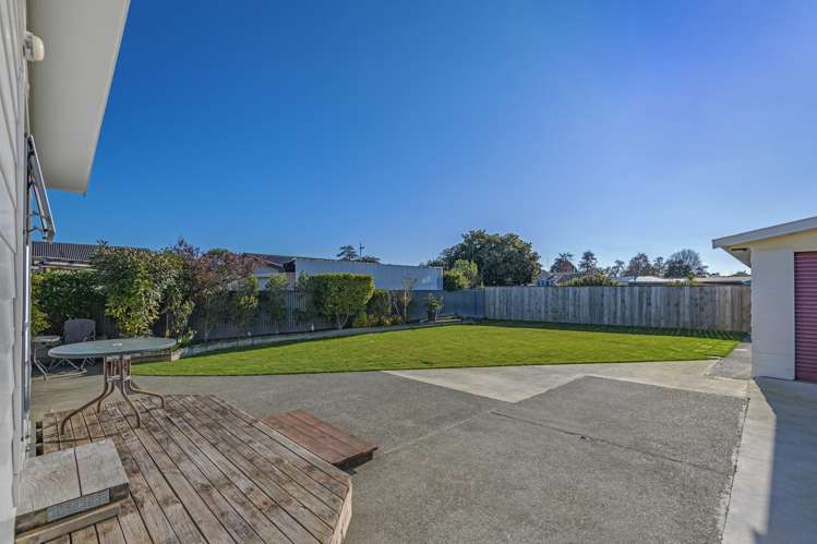 4 John F Kennedy Drive Milson_17