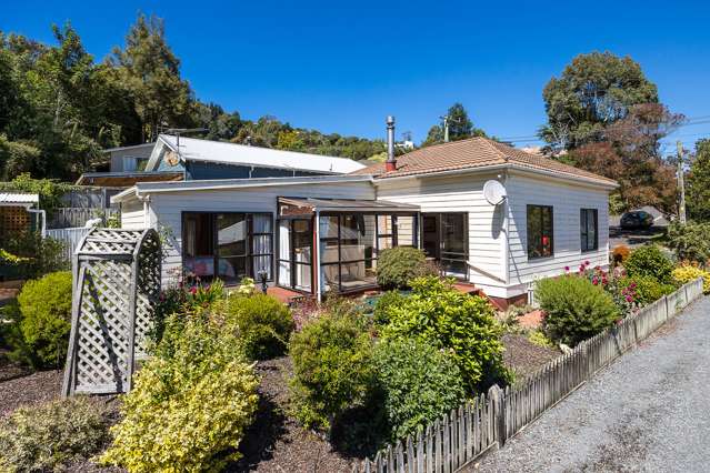 27 Montague Street North East Valley_4